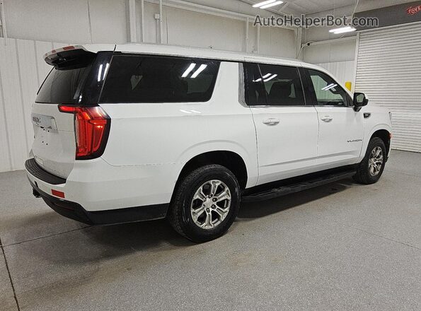 1GKS2FED4NR227779 2022 GMC YUKON Белый Задняя правая четверть