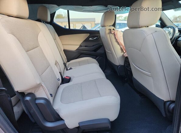 1GNESTKW2RJ139340 2024 CHEVROLET TRAVERSE Серебряный Вид задней части салона
