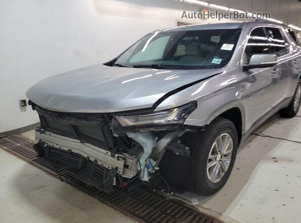 1GNEVGKW5PJ266885 2023 CHEVROLET TRAVERSE  Widok tylnych siedzeń