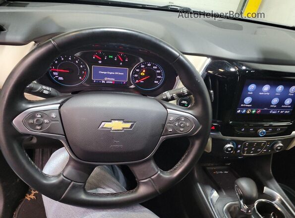 1GNEVGKW5PJ266885 2023 CHEVROLET TRAVERSE  Widok wnętrza z tyłu