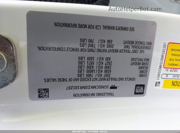 1GNSCMKD3NR181287 2022 CHEVROLET TAHOE Белый Вид подкапотного пространства