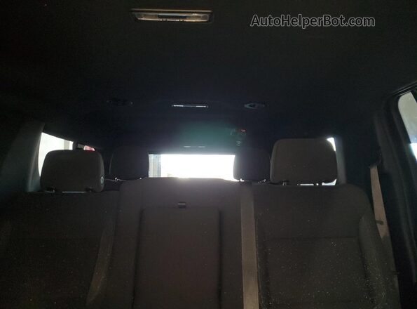 1GNSKBKD9PR180154 2023 CHEVROLET SUBURBAN White Vista de los asientos traseros