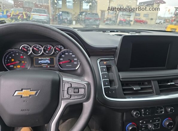 1GNSKLED4PR432569 2023 CHEVROLET TAHOE Silver Widok zestawu wskaźników