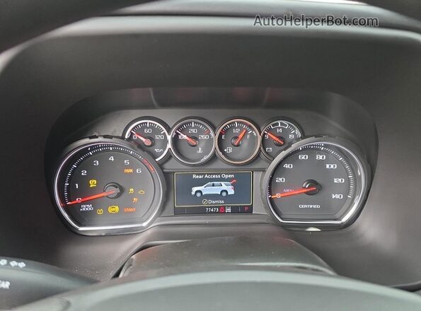 1GNSKLED4PR432569 2023 CHEVROLET TAHOE Silver Widok deski rozdzielczej