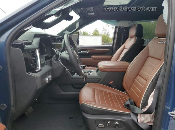 1GT4UXEY4SF174036 2025 GMC SIERRA Синий Вид салона спереди