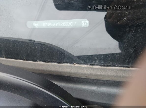 1GTP5BEK9R1228091 2024 GMC CANYON Gray ძრავის განყოფილების ხედი