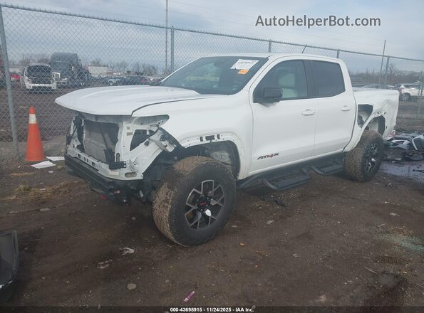 1GTP6EEK6R1135060 2024 GMC CANYON White Front left