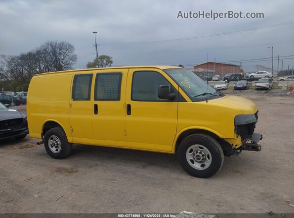 1GTW7AFG0L1252152 2020 GMC SAVANA CARGO Yellow უკანა სალონის ხედი