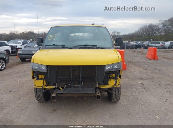 1GTW7AFG0L1252152 2020 GMC SAVANA CARGO Yellow ხელსაწყოთა პანელის ხედი