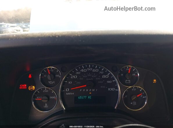 1GTW7AFG1K1284879 2019 GMC SAVANA 2500 Белый Вид задних сидений