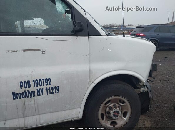 1GTW7AFG3K1155428 2019 GMC SAVANA 2500 White 