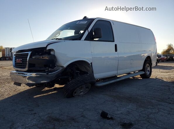 1GTW7AFP5S1173638 2025 GMC SAVANA White Widok wnętrza 360 stopni