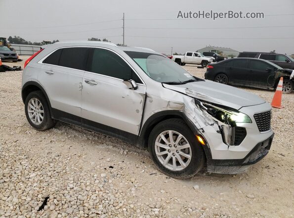 1GYAZAR42MF008619 2021 CADILLAC XT4 Серебряный Передняя правая четверть