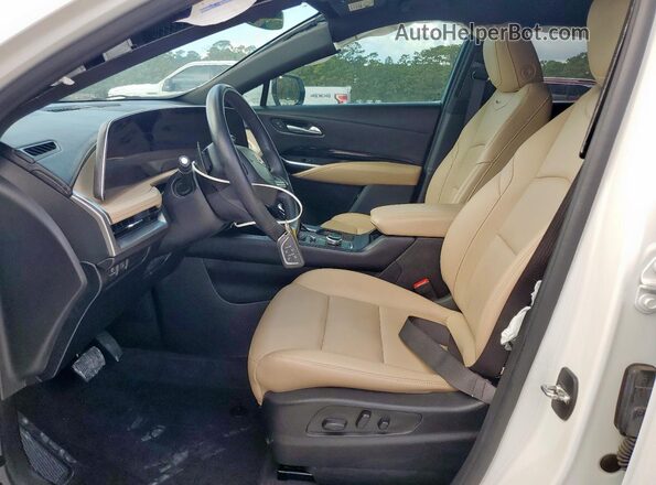 1GYAZAR47RF120632 2024 CADILLAC XT4 Белый 