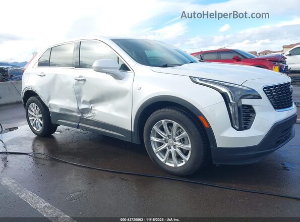 1GYAZAR49NF107519 2022 CADILLAC XT4 White 