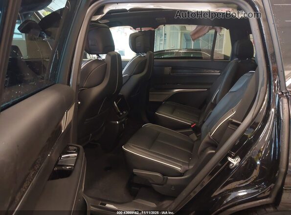 1GYC3RML5TZ711569 2026 CADILLAC VISTIQ Черный Вид наклейки с VIN-кодом