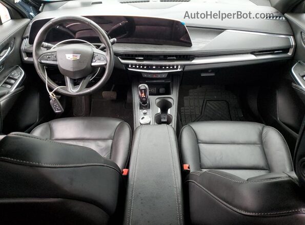 1GYFZDR46RF135372 2024 CADILLAC XT4 Blue წინა პანელის ხედი