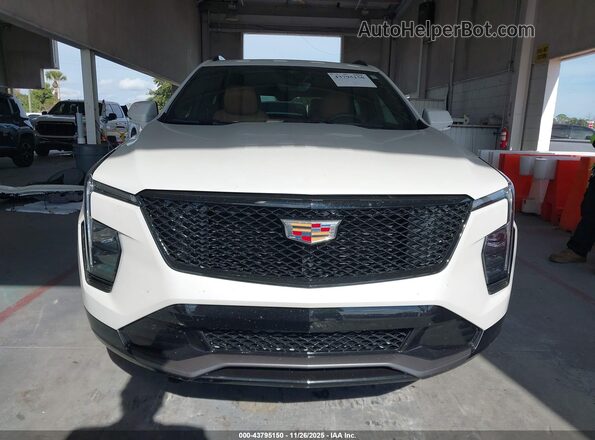 1GYFZER48RF192453 2024 CADILLAC XT4 White 