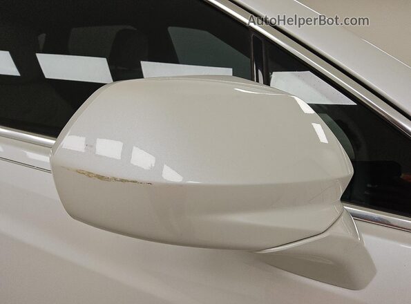 1GYKNARS1JZ236832 2018 CADILLAC XT5 White 