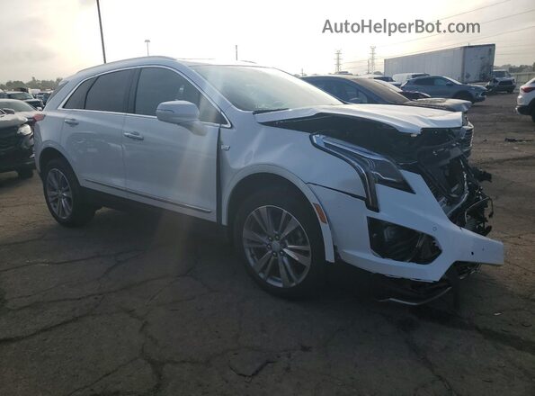 1GYKNDR40RZ707917 2024 CADILLAC XT5 White 