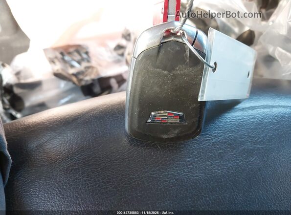 1GYKPCRS5MZ110774 2021 CADILLAC OTHER Белый Вид панели приборов