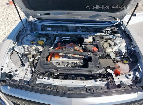 1GYKPPRL2RZ102994 2024 CADILLAC OTHER White Vista del compartimento del motor