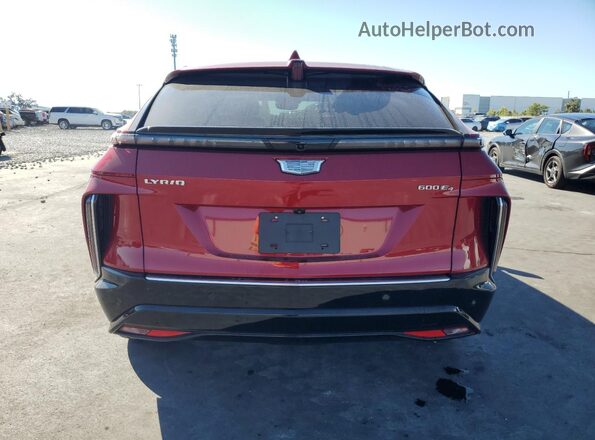 1GYKPSRL2RZ136842 2024 CADILLAC OTHER Red Հետևի տեսք