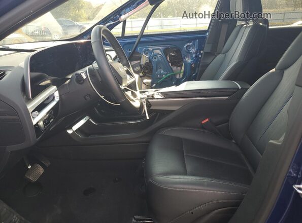 1GYKPURL6SZ312616 2025 CADILLAC OTHER Blue Вид салону спереду