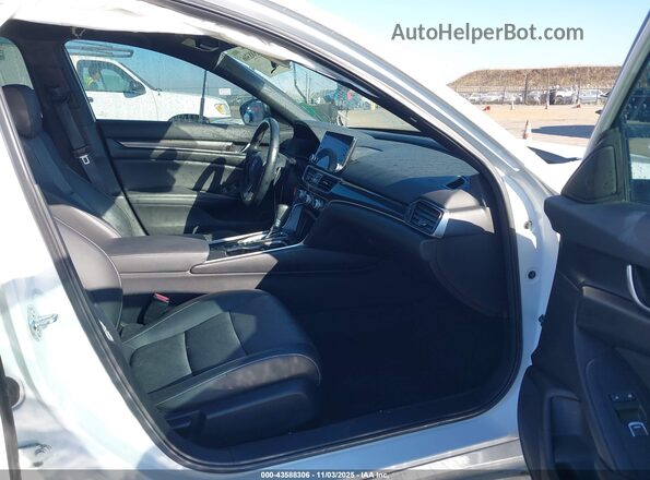 1HGCV1F37NA024384 2022 HONDA ACCORD White Widok wnętrza z przodu