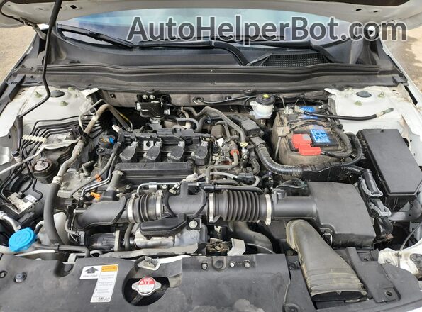 1HGCV1F40NA002686 2022 HONDA ACCORD White Vista interior trasera