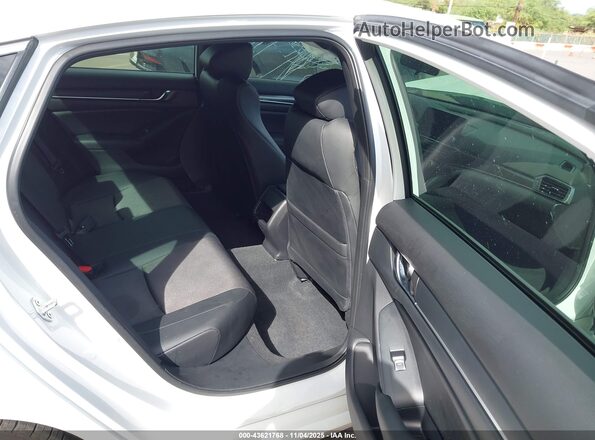 1HGCV3F23NA031819 2022 HONDA ACCORD Белый Вид наклейки с VIN-кодом