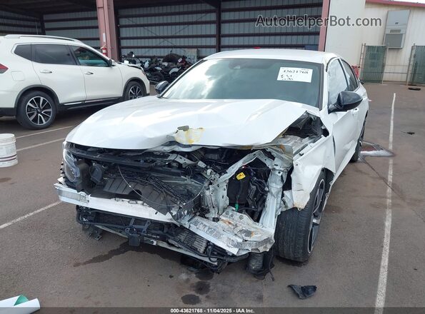 1HGCV3F23NA031819 2022 HONDA ACCORD Белый Вид спереди