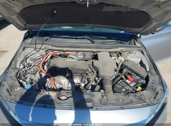 1HGCV3F52KA007033 2019 HONDA ACCORD HYBRID Silver 