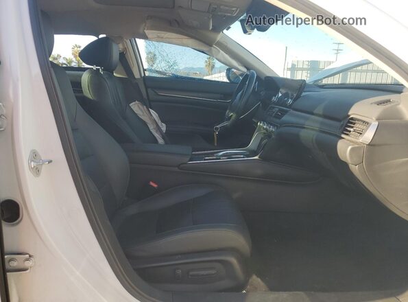1HGCV3F99NA022331 2022 HONDA ACCORD Белый Вид салона спереди