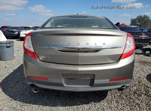 1LNHL9DK8GG600644 2016 LINCOLN MKS Серебряный Вид сзади