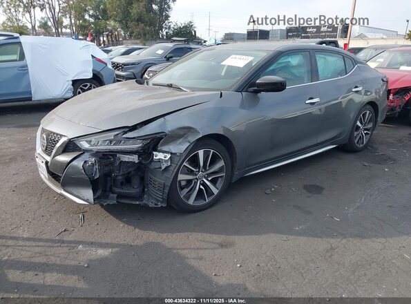 1N4AA6BV0LC376865 2020 NISSAN MAXIMA Gray წინა მარცხენა ხედი სამი მეოთხედიდან