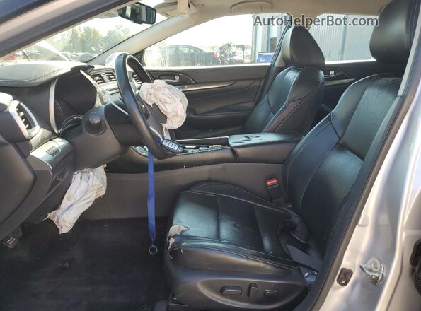 1N4AA6CV2LC363839 2020 NISSAN MAXIMA Silver Вид салону спереду