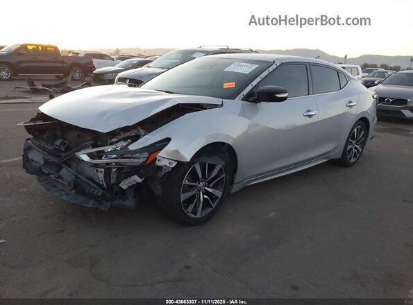 1N4AA6CV4LC370338 2020 NISSAN MAXIMA Silver წინა მარცხენა ხედი სამი მეოთხედიდან