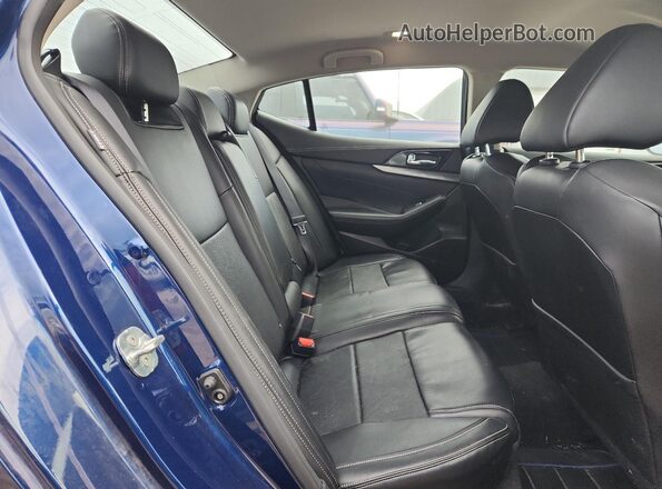 1N4AA6CV5PC508488 2023 NISSAN MAXIMA Blue Rear seats view