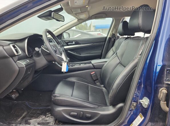 1N4AA6CV5PC508488 2023 NISSAN MAXIMA Blue Front interior view