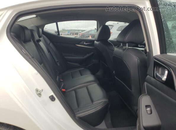 1N4AA6CV6PC511254 2023 NISSAN MAXIMA White Vista de los asientos traseros