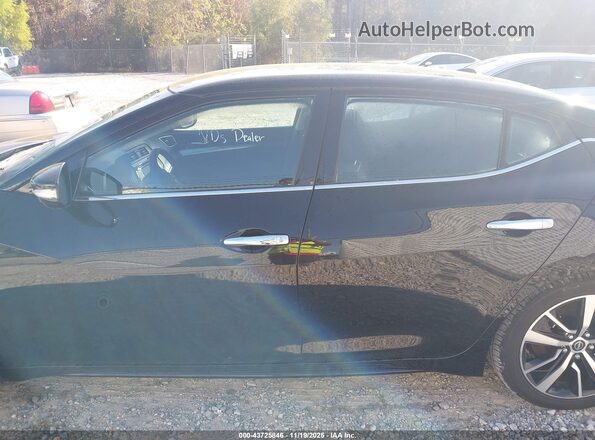 1N4AA6CV9PC508977 2023 NISSAN MAXIMA Black 360 interior view