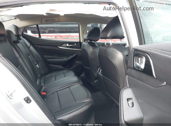 1N4AA6CVXMC504657 2021 NISSAN MAXIMA Silver Vista de la etiqueta del VIN
