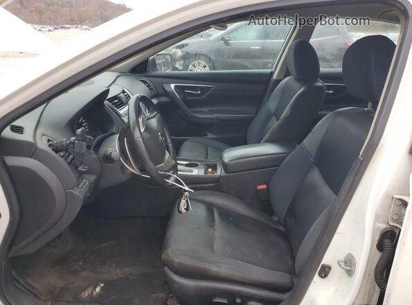 1N4AL3AP3GC260982 2016 NISSAN ALTIMA White Вид салону спереду