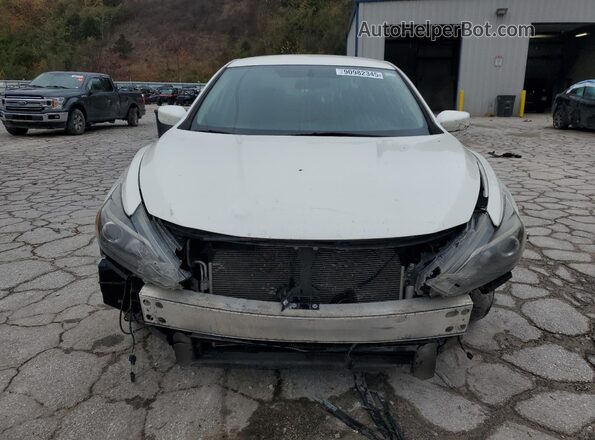 1N4AL3AP3GC260982 2016 NISSAN ALTIMA White Вид спереду