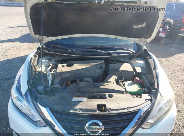 1N4AL3AP3JC144785 2018 NISSAN ALTIMA White 