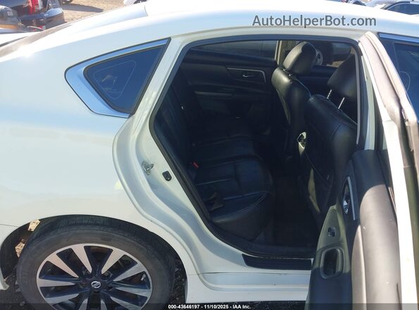 1N4AL3AP3JC144785 2018 NISSAN ALTIMA White 