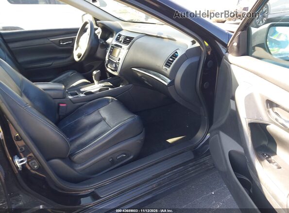 1N4AL3AP3JC152319 2018 NISSAN ALTIMA Черный 