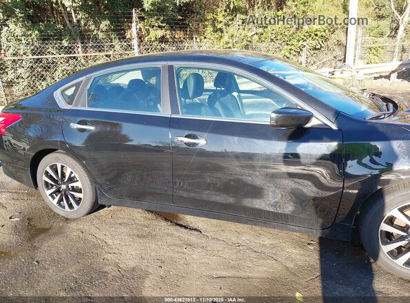 1N4AL3AP4JC111035 2018 NISSAN ALTIMA Black Սալոնի հետևի տեսք