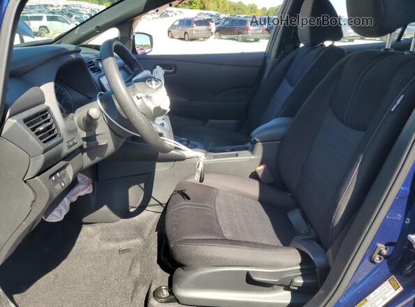 1N4AZ1BV9SC561720 2025 NISSAN LEAF Blue Vista interior delantera